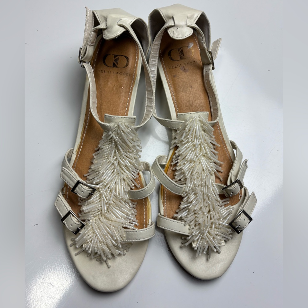 Kelsi Dagger Ratna white beaded tassels‎ sandals
